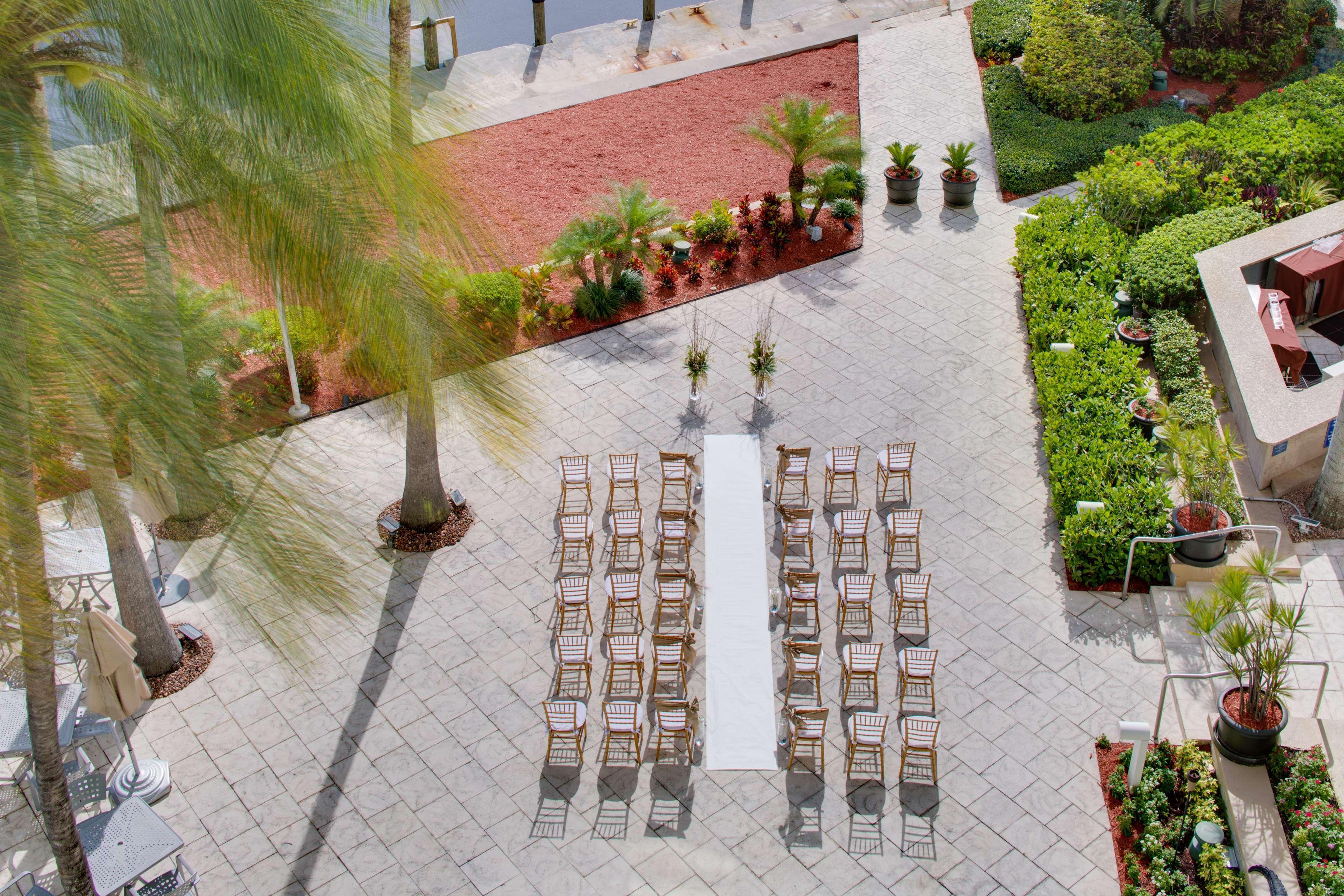 Gallery One - A Doubletree Suites By Hilton Hotel Fort Lauderdale Extérieur photo