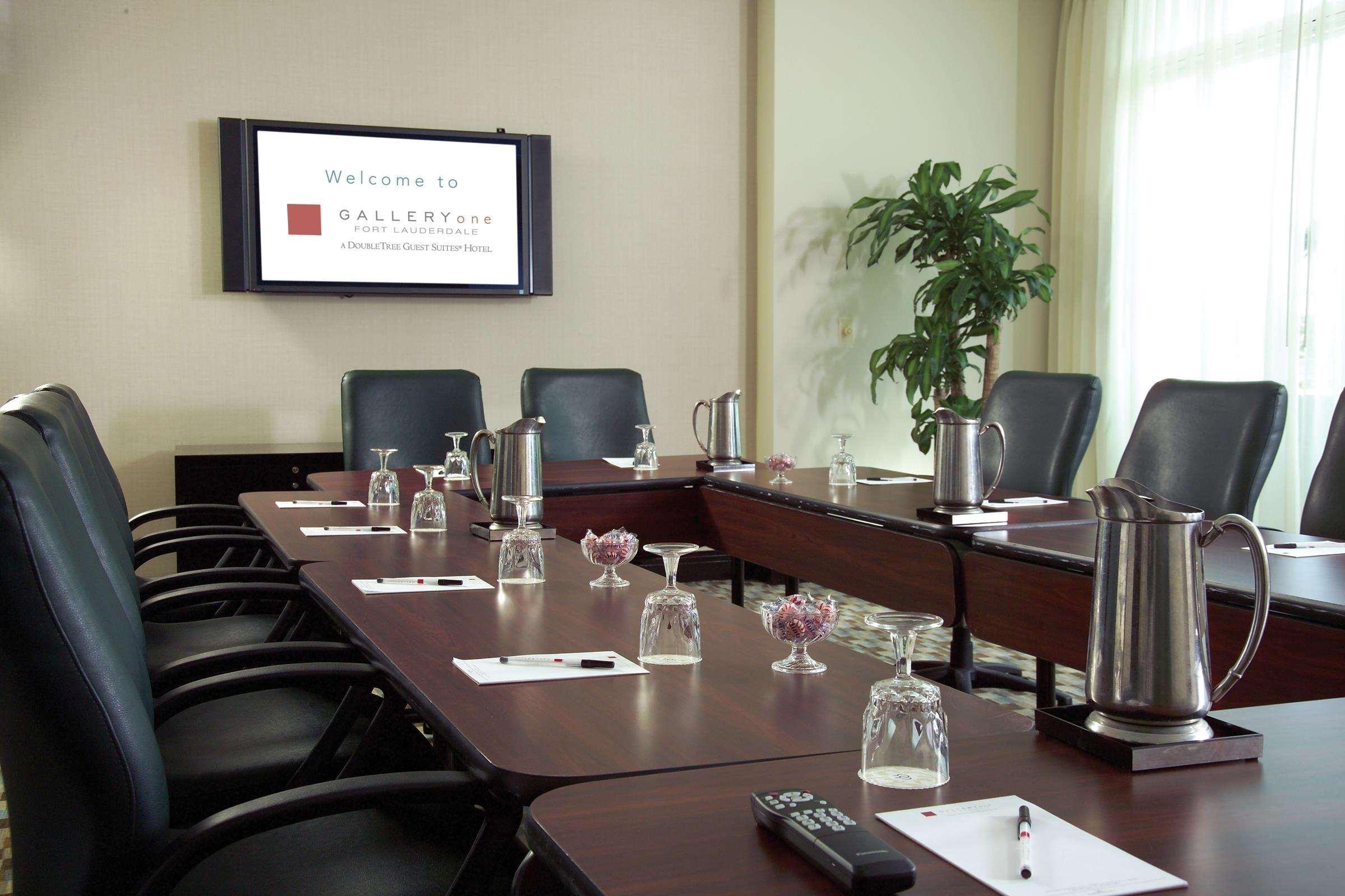 Gallery One - A Doubletree Suites By Hilton Hotel Fort Lauderdale Facilités photo
