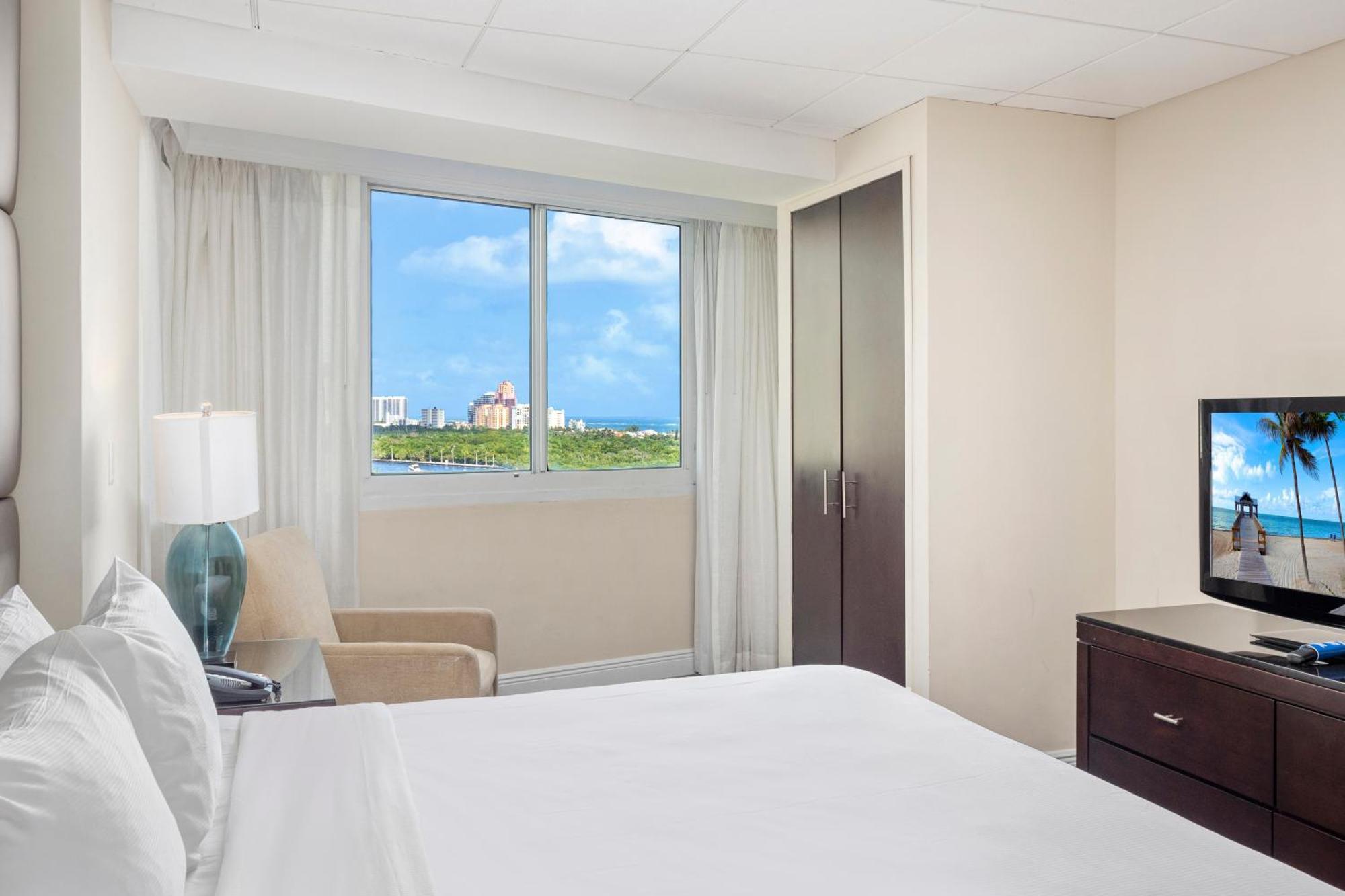 Gallery One - A Doubletree Suites By Hilton Hotel Fort Lauderdale Extérieur photo