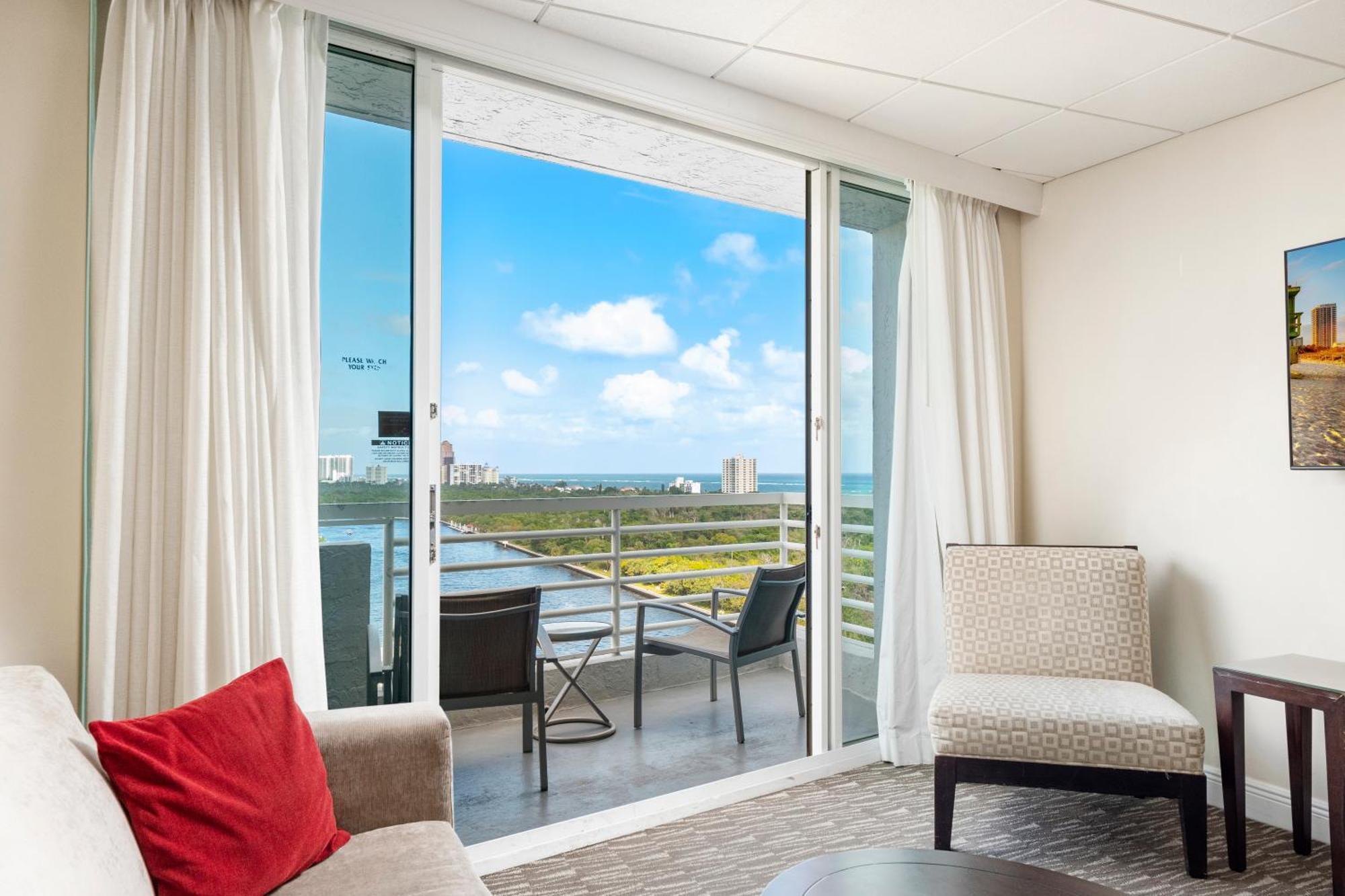 Gallery One - A Doubletree Suites By Hilton Hotel Fort Lauderdale Extérieur photo