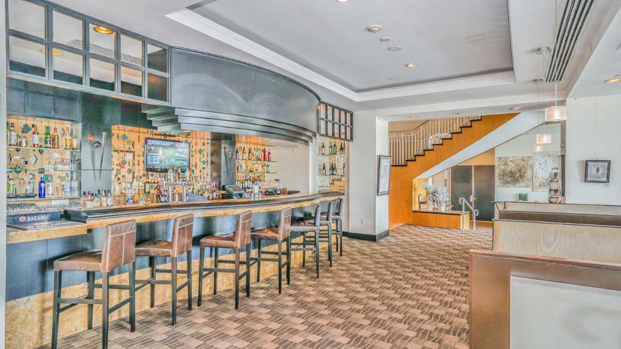 Gallery One - A Doubletree Suites By Hilton Hotel Fort Lauderdale Extérieur photo